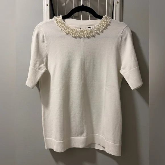 NWOT Karl Lagerfeld White Short Sleeve Top with Pearl Neckline, Sz S - Picture 1 of 7